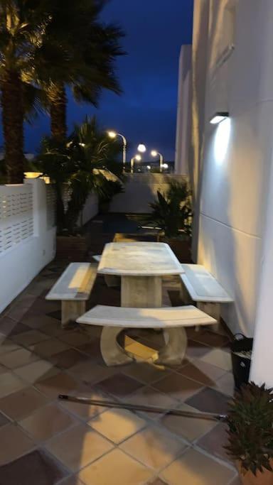 Villa Cinco Palmas อัลเมริมาร์ ภายนอก รูปภาพ